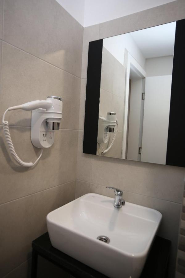 Apartments Artee Free Garage Parking Σαράγεβο Εξωτερικό φωτογραφία